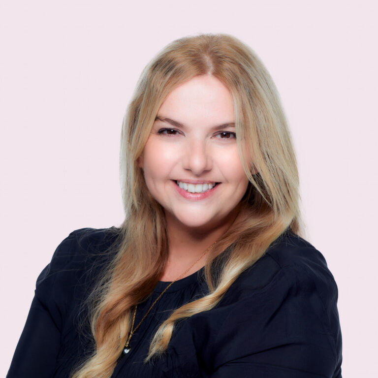 Headshot profile image of Lynne Capie